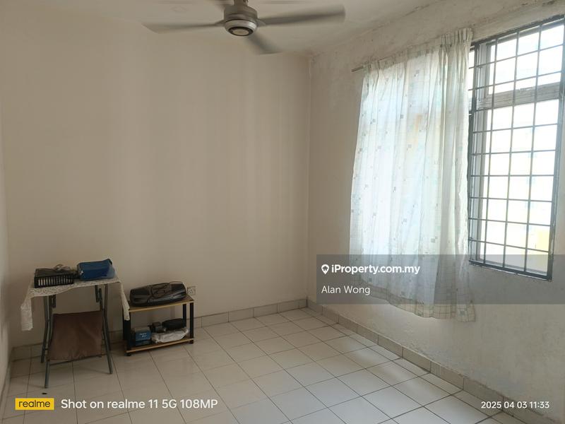 Apartment for Sale in Pangsapuri Lagoon Perdana by Alan Wong - iProperty.com.my