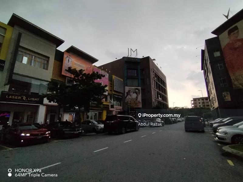 Pejabat-Runcit untuk Dijual di Seksyen 7, Shah Alam oleh Abdul Razak - iProperty.com.my