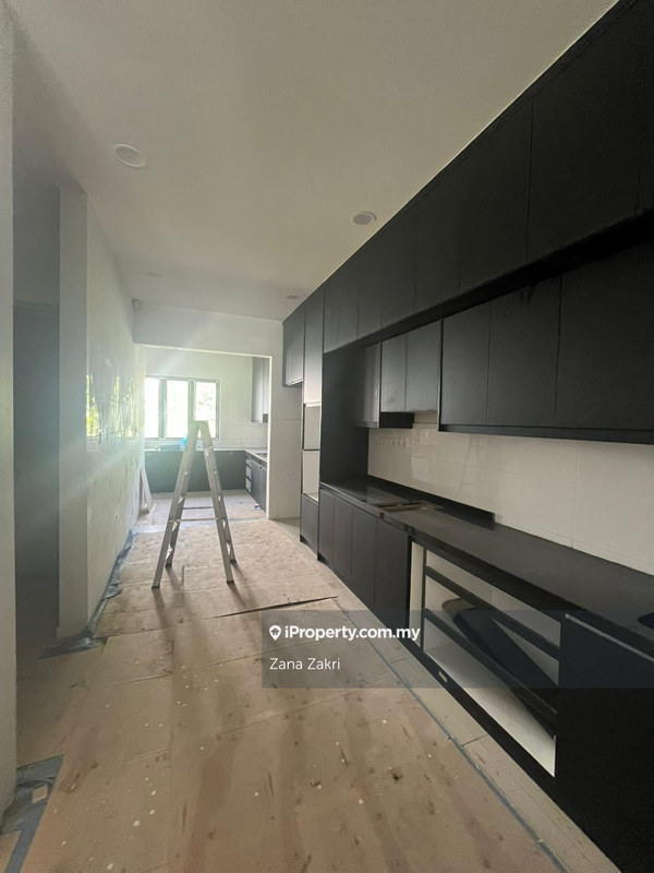 Rumah Teres 2.5-Tingkat untuk Dijual di Astana Kemensah, Ampang oleh Zana Zakri - iProperty.com.my
