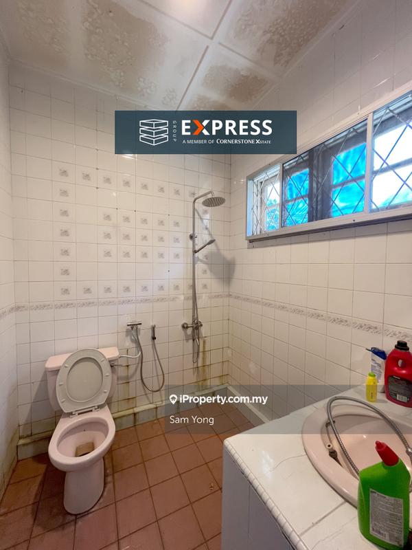 Banglo untuk Dijual di Double Storey Detached House at Lutong Baru, Miri oleh Sam Yong - iProperty.com.my