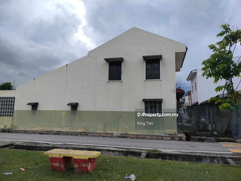 1-storey Terraced House for Sale in Taman Selasih, Batu Caves by King Tan - iProperty.com.my