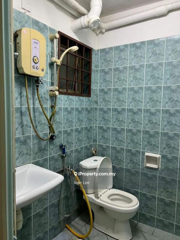 For Sale - Pandan Lake View