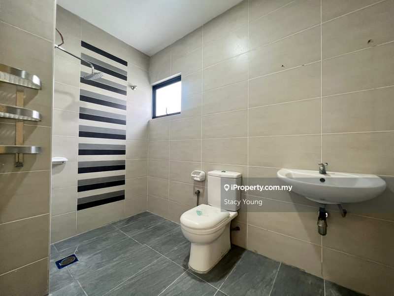 Rumah Teres 2.5-Tingkat untuk Dijual di Bandar Mahkota Cheras, Cheras oleh Stacy Young - iProperty.com.my