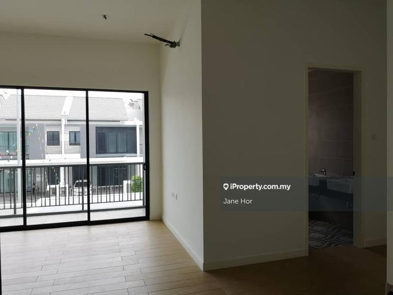 Rumah Berangkai 2 Tingkat untuk Disewa di 16 Sierra, Puchong oleh Jane Hor - iProperty.com.my
