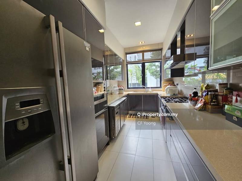 Bungalow House untuk Dijual di Setiakasih, Damansara Heights oleh CF Yoong - iProperty.com.my