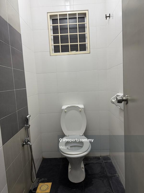 Shop-Office for Sale in Taman Melawati, Ulu Kelang by Mezzie - iProperty.com.my
