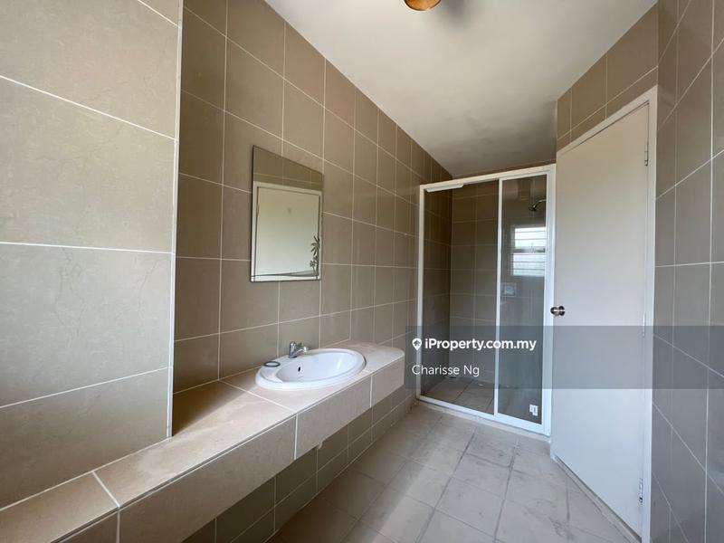 Rumah Berangkai 2.5 Tingkat untuk Dijual di mic2e, Cheras oleh Charisse Ng - iProperty.com.my