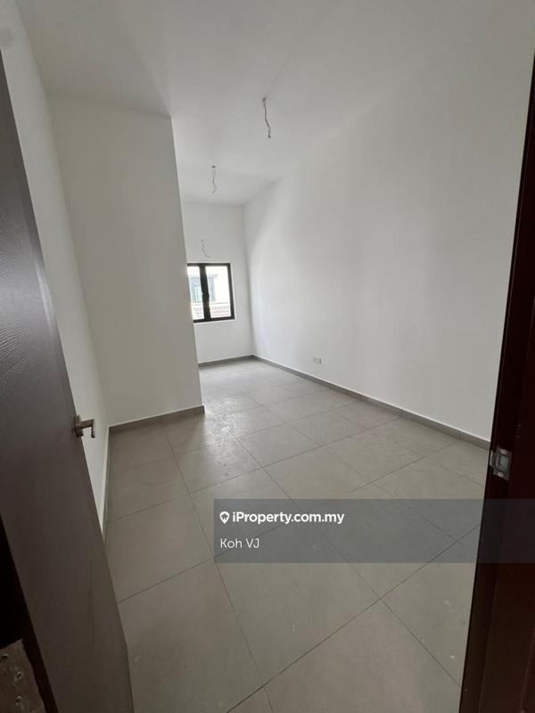 3-storey Terraced House for Sale in Batu 9, Cheras by Koh VJ - iProperty.com.my