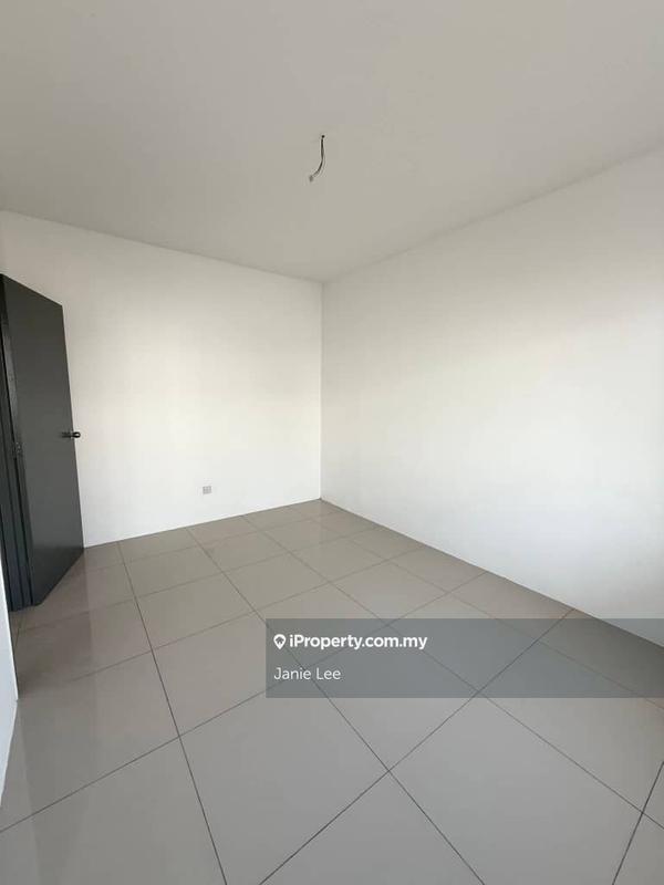 1.5-storey Terraced House for Sale in Tanjung Karang, Kuala Selangor by Janie Lee - iProperty.com.my