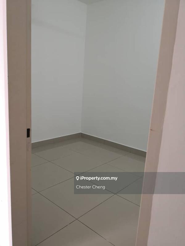 Kediaman Servis untuk Dijual di Suria Jelutong oleh Chester Cheng - iProperty.com.my