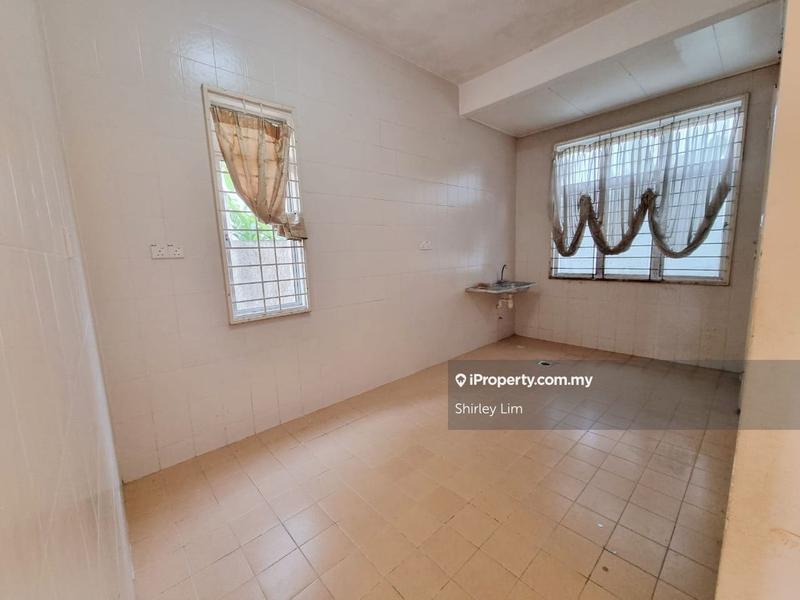 Rumah Berkembar untuk Dijual di Taman Kipark, Puchong oleh Shirley Lim - iProperty.com.my