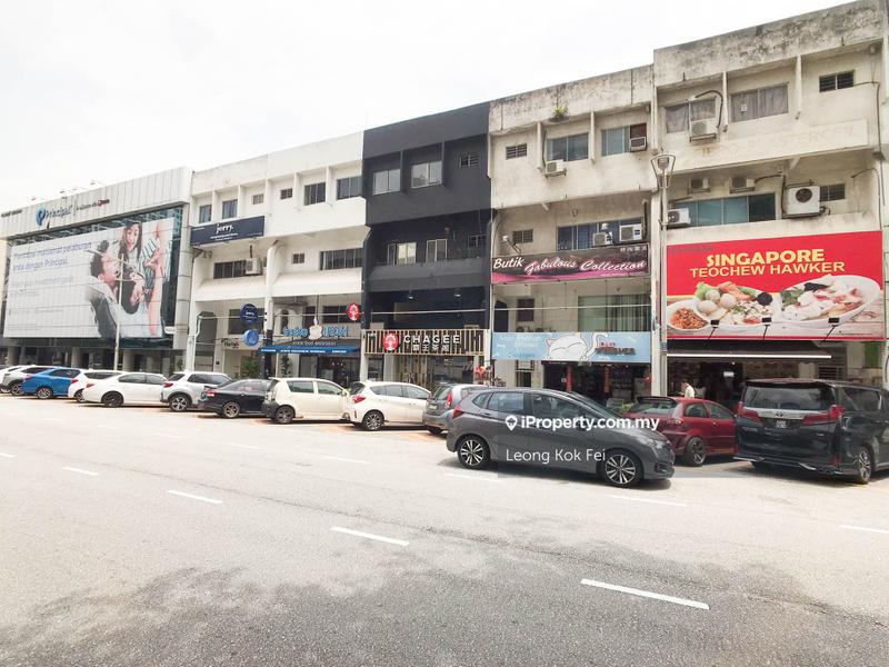 For Rent - GROUND FLOOR JALAN SS21 DAMANSARA UTAMA UPTOWN