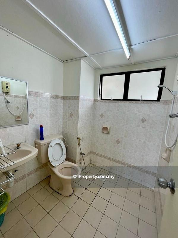 Condominium for Rent in Vista Komanwel B by Ck Yee - iProperty.com.my