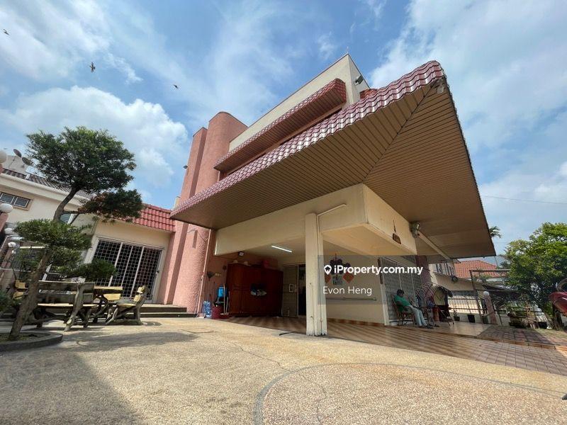 Bungalow House for Sale in Cheras, Kuala Lumpur by Evon Heng - iProperty.com.my