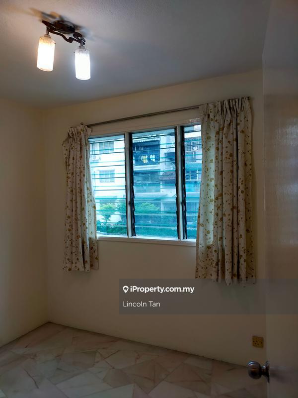 Rumah Pangsa untuk Disewa di Happy Garden Flat oleh Lincoln Tan - iProperty.com.my