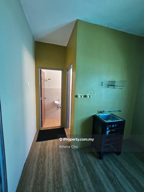 Shop for Sale in Bandar Seri Putra, Bangi by Athena Cho - iProperty.com.my