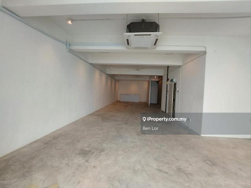 Shop / Office untuk Dijual di Kampung Sungai Kayu Ara, Petaling Jaya oleh Ben Lor - iProperty.com.my