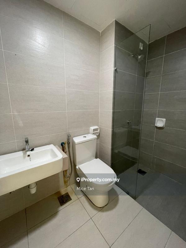 Kediaman Servis untuk Dijual di Gravit8, Klang oleh Mice Tan - iProperty.com.my