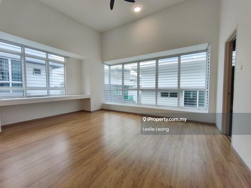 Bungalow House for Sale in Bandar Country Homes, Rawang by Leslie Leong - iProperty.com.my