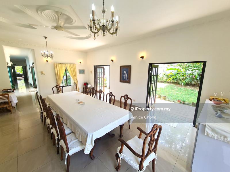Bungalow House for Sale in Country Heights, Kajang by Venice Chong - iProperty.com.my
