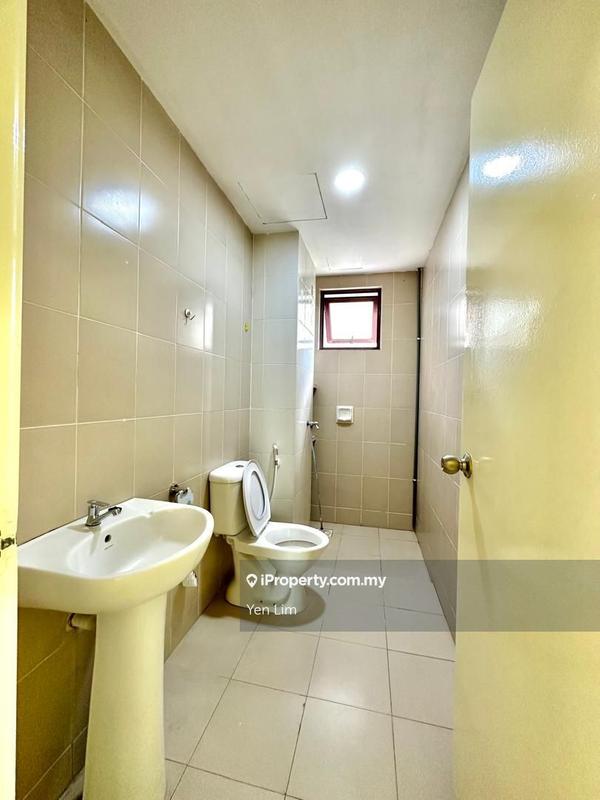Condominium for Sale in Savanna Condominium by Yen Lim - iProperty.com.my
