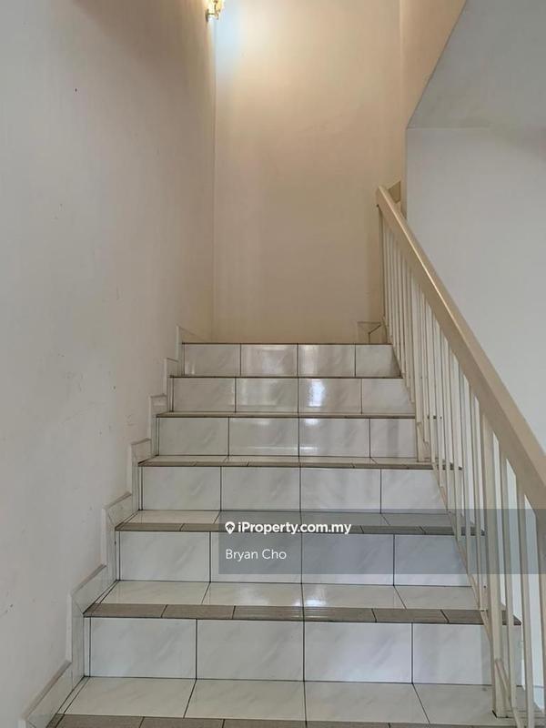 Rumah Berangkai 2 Tingkat untuk Dijual di SS18, Subang Jaya oleh Bryan Cho - iProperty.com.my