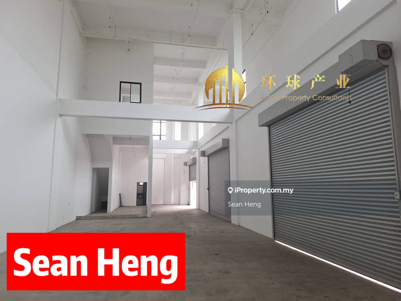 For Rent - Praicon Tower Corner Unit Suit For Store