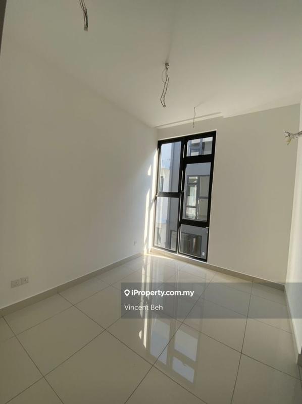 Rumah Berangkai 3 Tingkat untuk Disewa di BANDAR PUCHONG JAYA, Puchong oleh Vincent Beh - iProperty.com.my