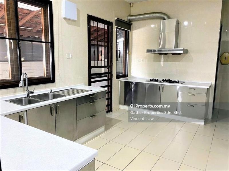 Banglo untuk Dijual di Damansara Idaman, Ara Damansara oleh Vincent Liaw - iProperty.com.my