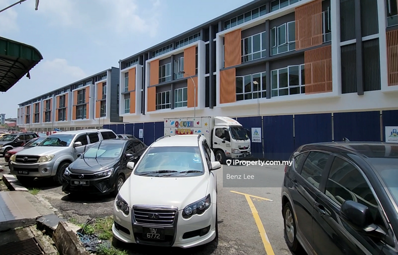 Shop for Sale in Bandar Tasik Puteri, Rawang by Benz Lee - iProperty.com.my