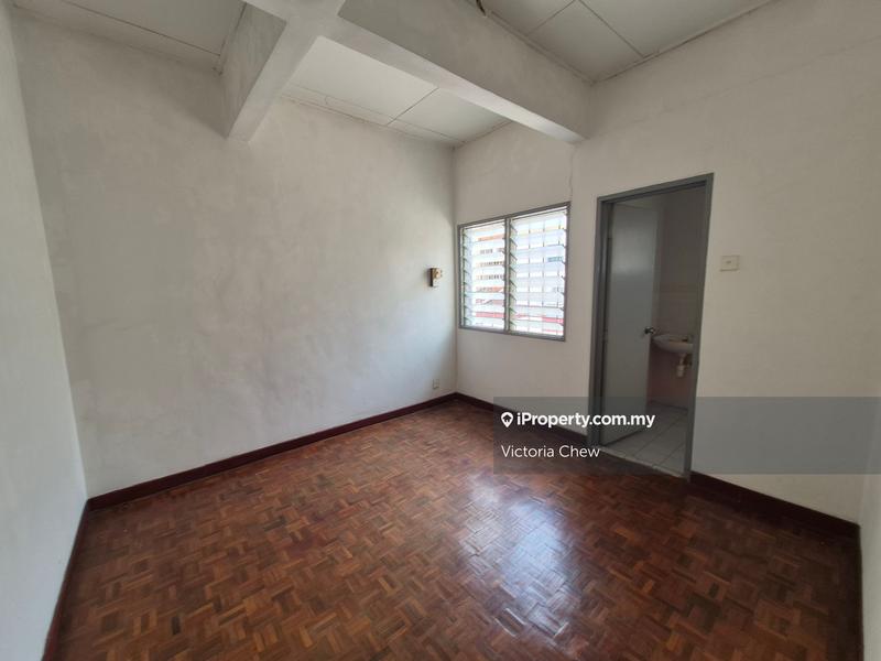 Rumah Berangkai 2 Tingkat untuk Dijual di Kota Kemuning, Shah Alam oleh Victoria Chew - iProperty.com.my