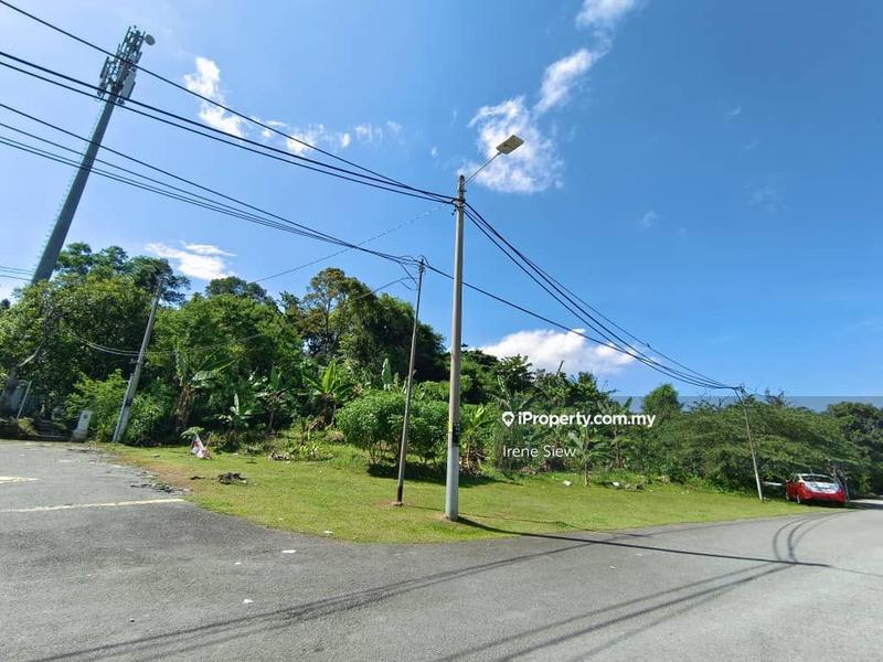 For Sale - 1.3 acre Seremban Town Dusun Nyior residential land