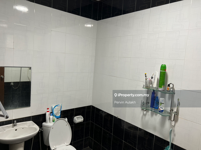 Rumah Berkembar untuk Dijual di Subang Alam, Shah Alam oleh Pervin Aulakh - iProperty.com.my