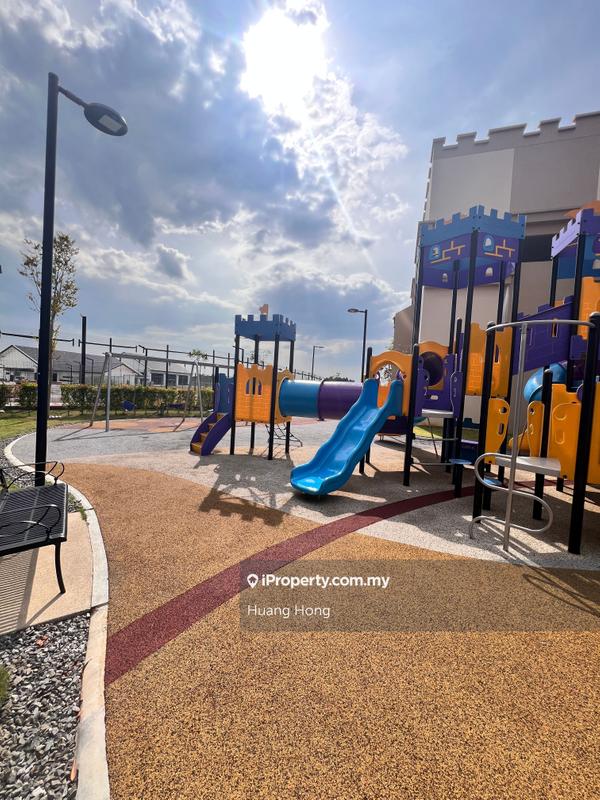 Rumah Berangkai 2 Tingkat untuk Dijual di Setia Safiro, Cyberjaya oleh Huang Hong - iProperty.com.my