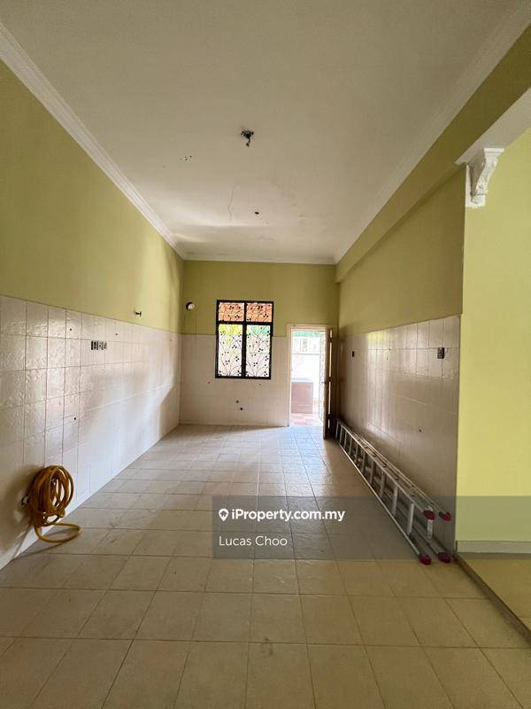Rumah Berkembar untuk Dijual di l2mrk, Ampang oleh Lucas Choo - iProperty.com.my