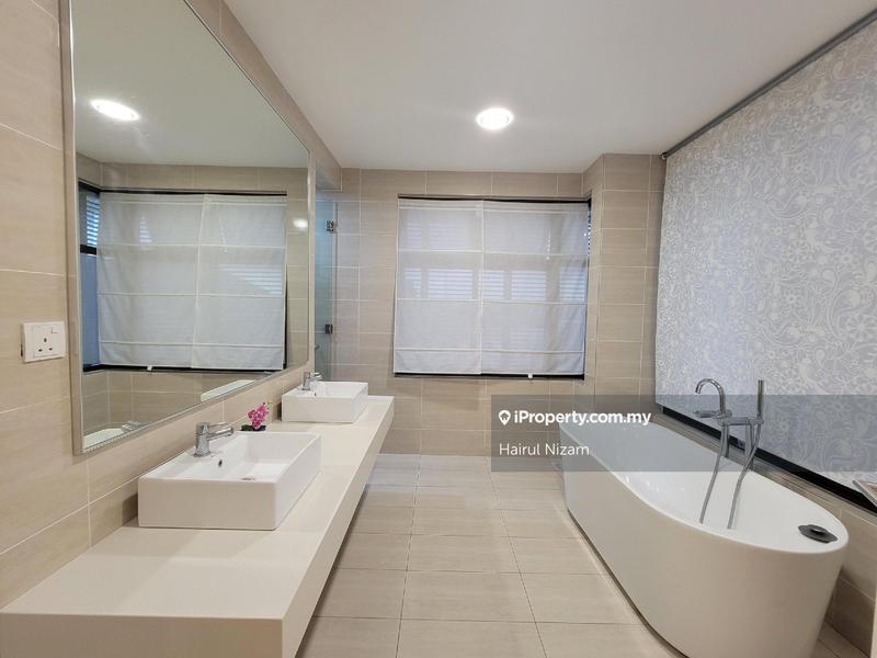 Rumah Berkembar untuk Dijual di Kota Seriemas, Nilai oleh Hairul Nizam - iProperty.com.my