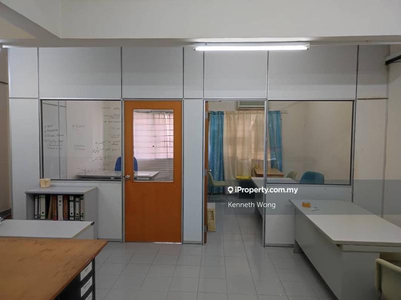 Office for Rent in Sunwaymas Commercial Centre, Petaling Jaya by Kenneth Wong - iProperty.com.my