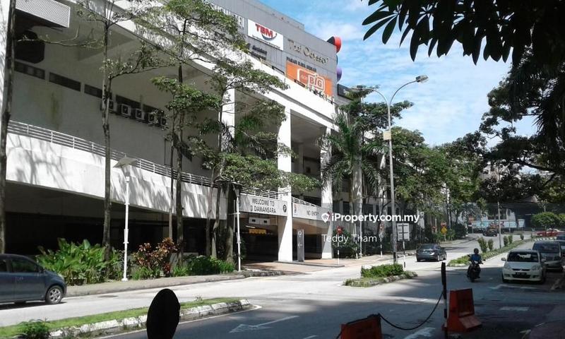 Service Residence for Sale in Casa Suites by Teddy Tham - iProperty.com.my