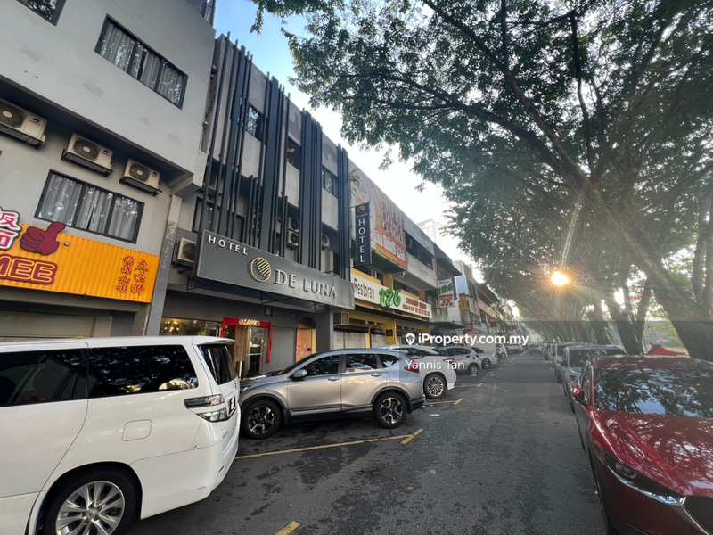 Shop for Rent in Bandar Baru Sri Petaling, Sri Petaling by Yannis Tan - iProperty.com.my
