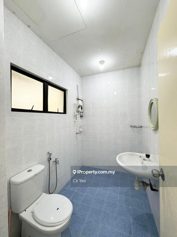 3-storey Terraced House for Sale in Jalil Sutera, Bukit Jalil by Ck Yee - iProperty.com.my