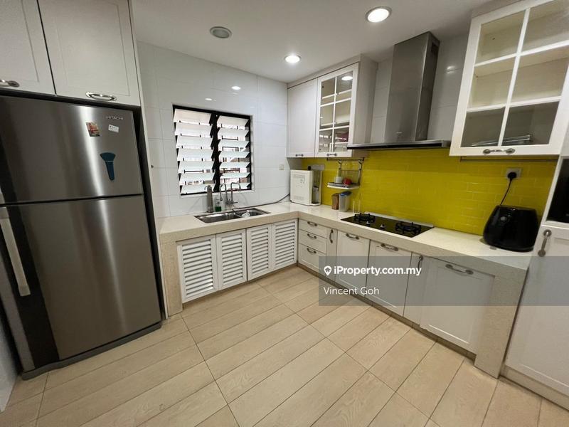 Rumah Teres 3-Tingkat untuk Dijual di Perdana Residence 2, Batu Caves oleh Vincent Goh - iProperty.com.my