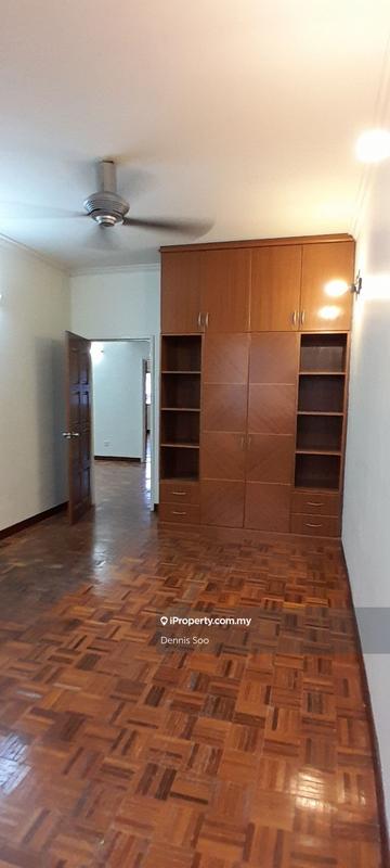Rumah Berangkai 2.5 Tingkat untuk Dijual di Bandar Utama 10, Bandar Utama oleh Dennis Soo - iProperty.com.my