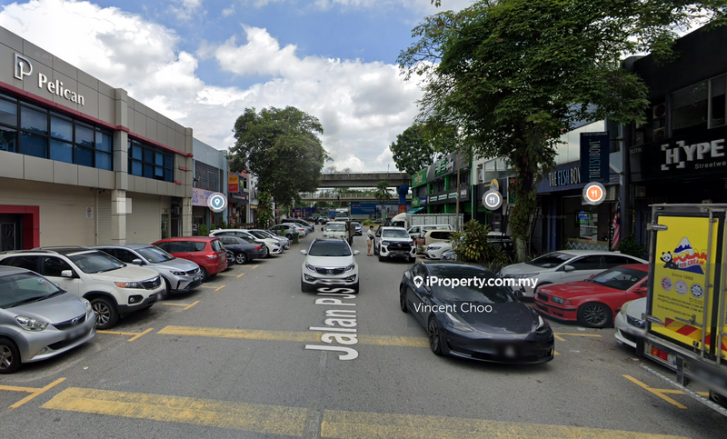 For Sale - High Exposure | Nearby BRT Station | Showroom Suitable | Shoplot 1.5 Storey