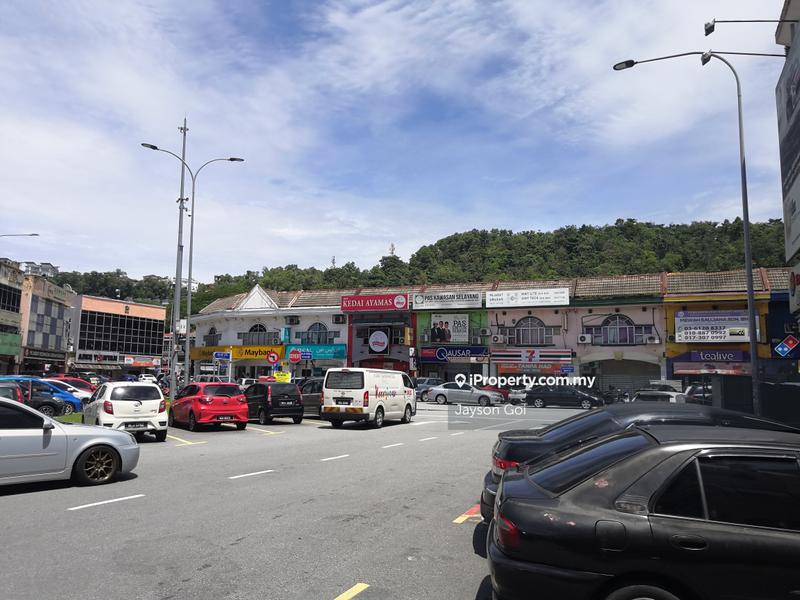 For Sale - Bandar Baru Selayang, Dataran Templer, Batu Caves, 3sty Shoplot