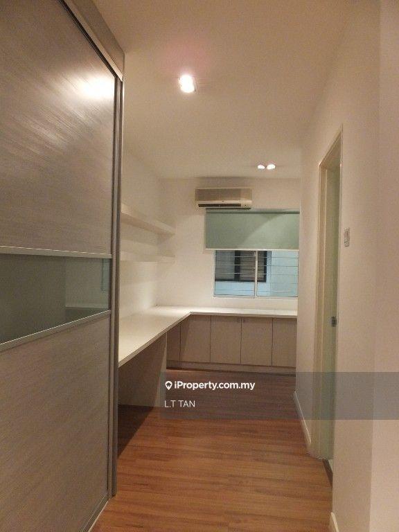 Rumah Teres 3-Tingkat untuk Dijual di Meadow Lakefield Sungai Besi, Sungai Besi oleh L.T TAN - iProperty.com.my