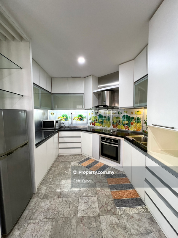 Kondominium untuk Dijual di The Straits View Condominium oleh Jeff Yang - iProperty.com.my