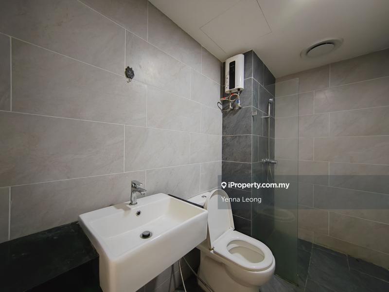 Kediaman Servis untuk Dijual di Emporis oleh Yenna Leong - iProperty.com.my