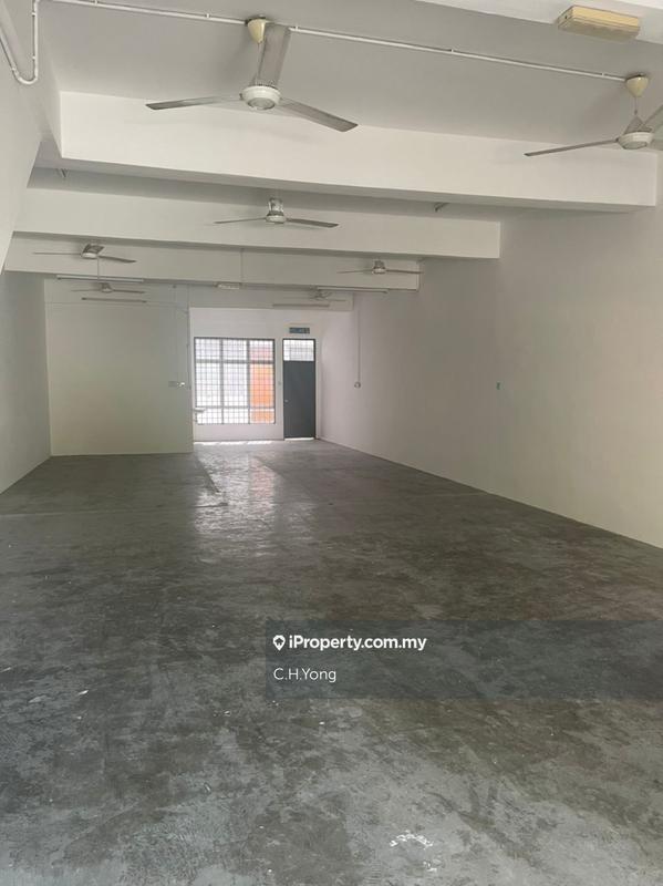 Kedai untuk Dijual di Taman Puncak Jalil, Seri Kembangan oleh C.H.Yong - iProperty.com.my