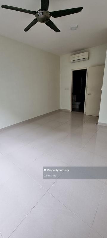 Condominium for Sale in The Z Residence by Jane Shoo - iProperty.com.my