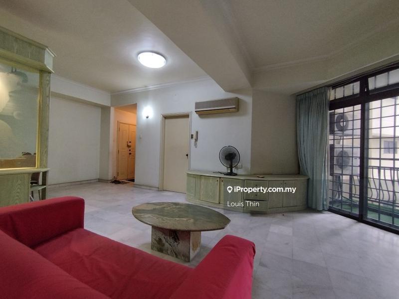 For Sale - Villa Puteri